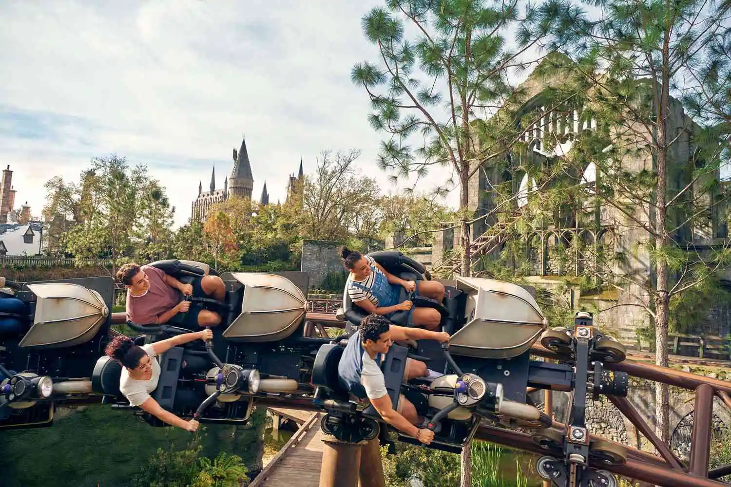 hagrid-magical-creatures-motorbike-adventure-UNIVERSALRIDES0420-78615073937441abafd92550c0090851